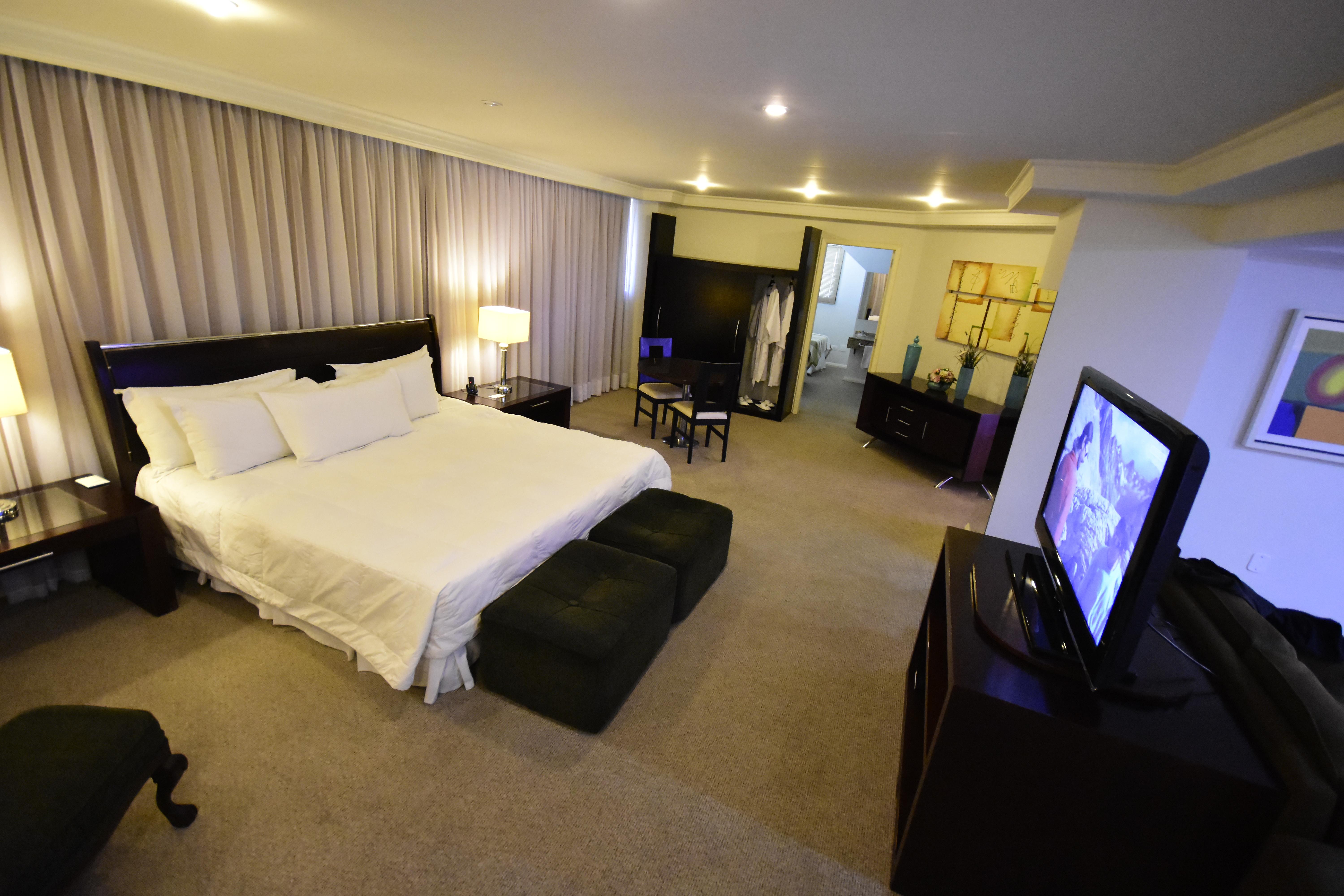 Central Park Hotel By Bourbon Cascavel  Bagian luar foto