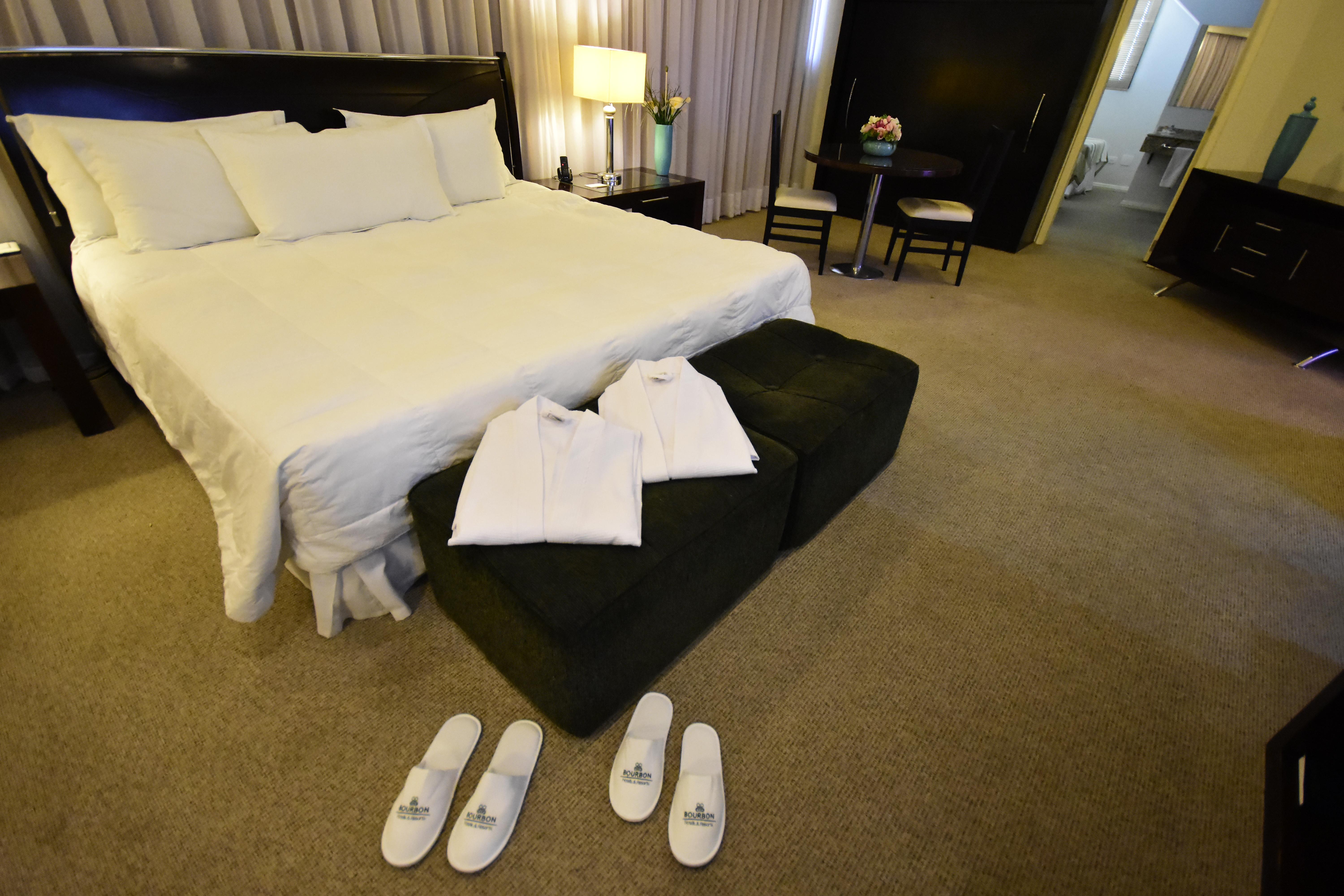 Central Park Hotel By Bourbon Cascavel  Bagian luar foto
